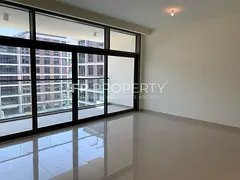 2 Bedroom I Vacant I Pool View