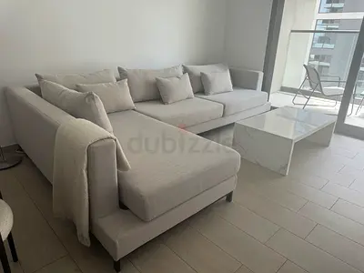 Light grey L-shaped sectional sofa with chaise - Excellent condition