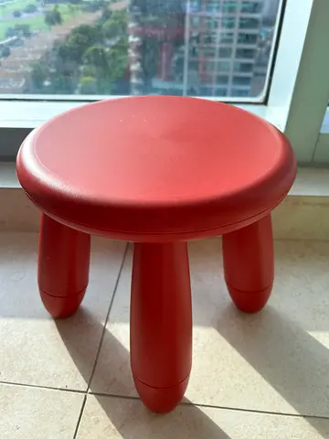 IKEA Mammut Children‘s stool chair red