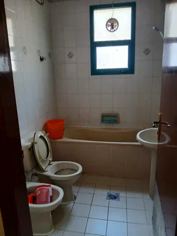 Fully furnished bedspace near DAFZA metro station @ 1100 all inclusive