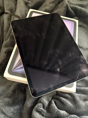 Apple iPad Air 11-inch with M3 chip