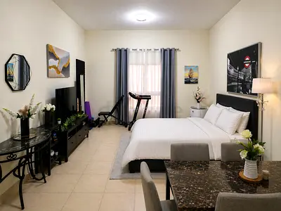 Studio Apartment | Short Term 01 May–30 June | Bills Included | Remraam