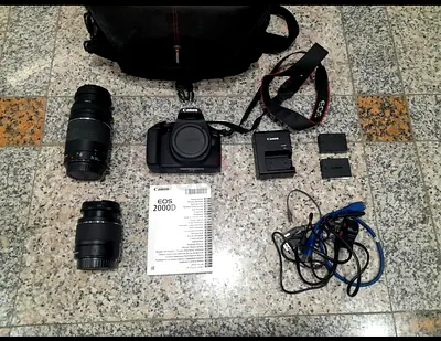 Canon 2000D