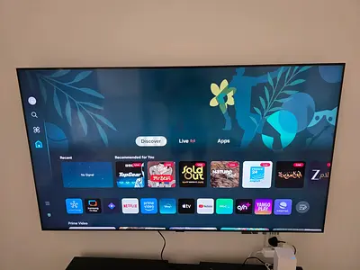 Samsung 65 Crystal UHD 4K Smart TV (CU7000, 2023) — Stand  Remote — JVC
