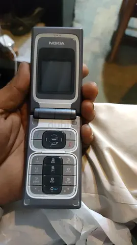 Nokia 7200