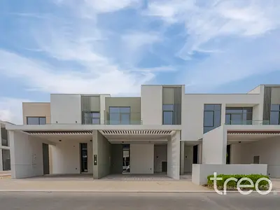 Unfurnished | Spacious | Prime Location