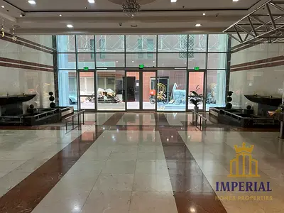 🔥 شقة فاخرة 3 غرف للبيع في المجاز 3 بإطلالة مباشرة على بحيرة خالد بجوار مسرح المجاز، مساحة 2756 قدم مع موقف بسعر 1,300,000 درهم فقط