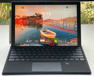 Microsoft Surface Pro 7 BUNDLE | Core i5 | 8GB RAM | 128GB SSD