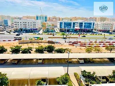 FULLY BRIGHT OPEN VIEW READY TO MOVE STUDIO WITH BALCONY