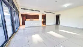Large Terrace | P ark View | Corner Unit