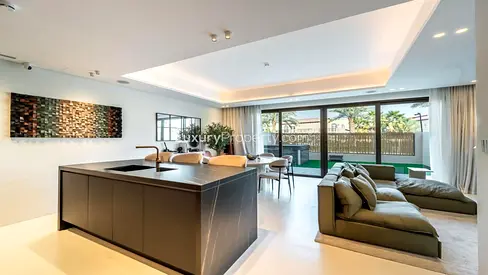 Upgraded | Hot Tub and Ice Bath | Landscaped