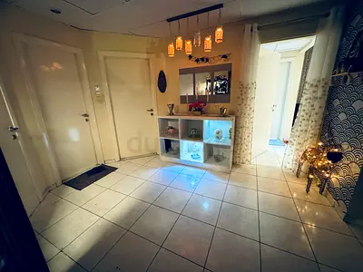 Fully Furnished Room Available For Male