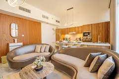 special offer on a 4BR Vogue Retreat in Masdar City | Holiday Home | Near Airport