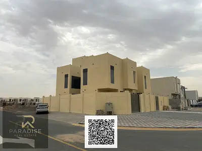 Luxury 6BR Corner Villa | Pool | 5500 sqft | Distress Deal | Prime Location on E311