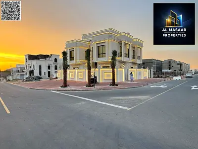 Luxurious classic corner villa, price includes registration and ownership fees. Freehold ownership for all nationalities and inheritable by children.