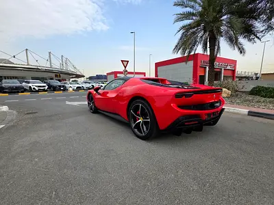 2025 Ferrari 296 GTS — миниатюра 8