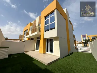 Investors Deal | Corner Villa | Huge Plot | Vacant