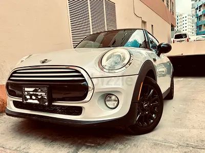 2015 COOPER HARDTOP-2Door 1.5 L petrol saver-mint condition-low kms-unique color-100% everything!
