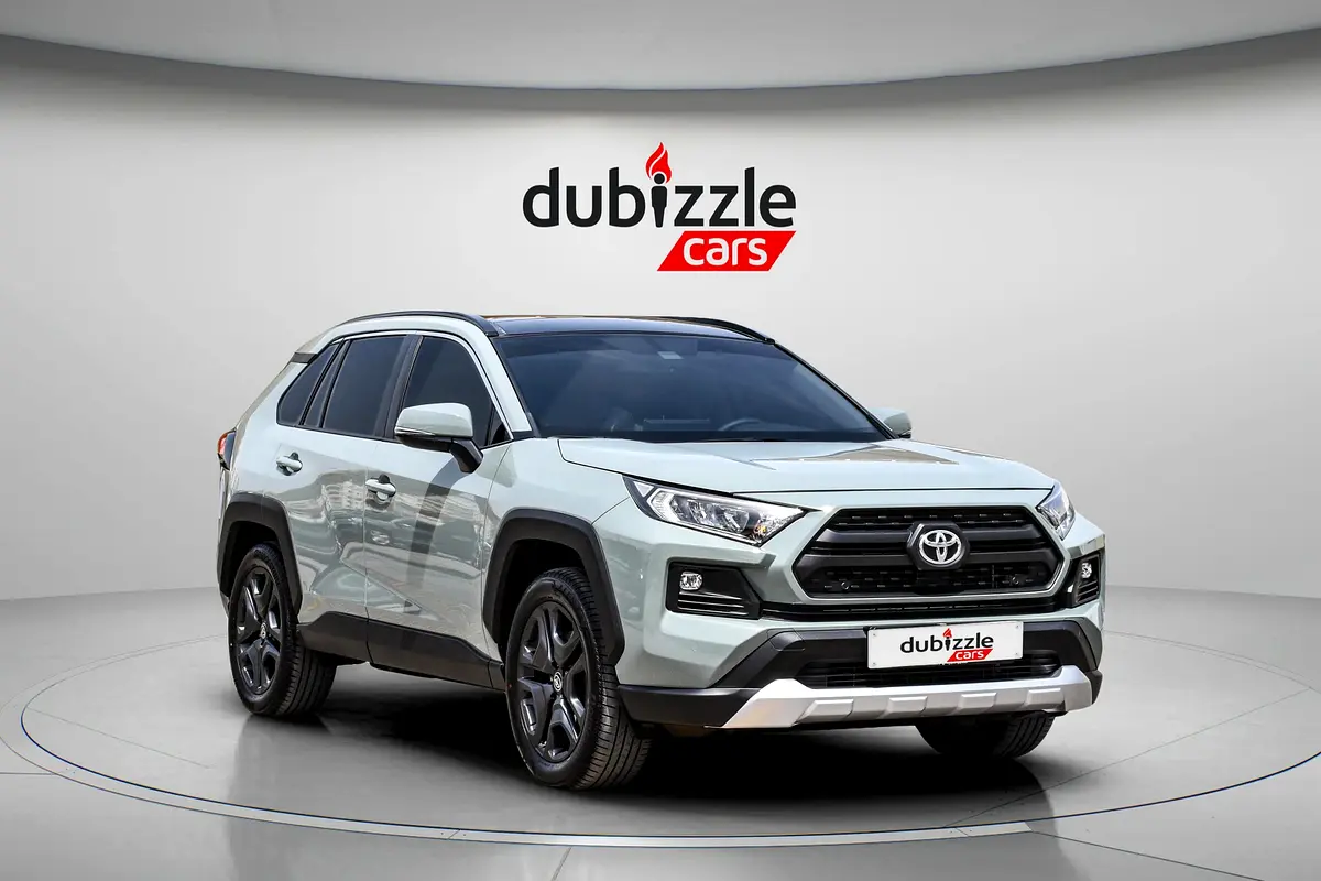 Toyota Rav 4 2025 — photo 1 of 16