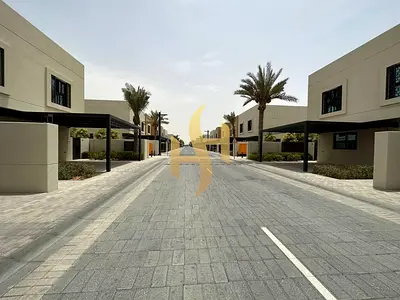 Ready to move 3bed spacious villa (single Row)