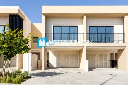 Ready to move | Balcony | Single Row | Laundry