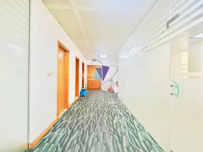 Prime Fitted Office | High Visibility | High Foot Traffic