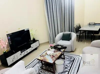 شقه غرفتين وصاله بمقدم 195,000 درهم مع الفرش