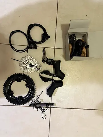 Ultegra di2 12 speed groupset