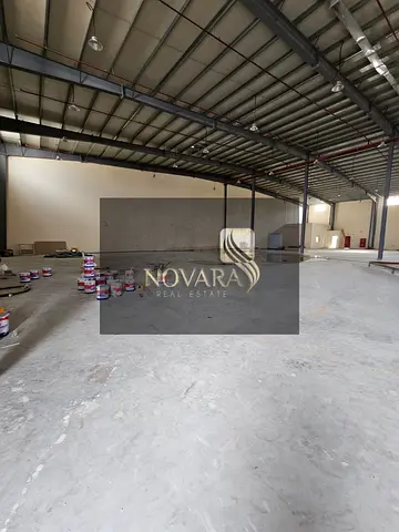 For Annual Rent – 45,500 Sq. Ft. Warehouse with Workers’ Accommodation, 715 kW – Umm Al Quwain – AED 2,500,000