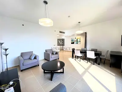 LUXURY LIVING | HIGH FLOOR | STUNNING MARINA VIEW