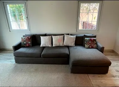 Crategbarre L Shape Sofa Excellent condition