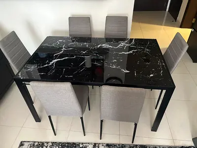 Dinning table x6 chairs