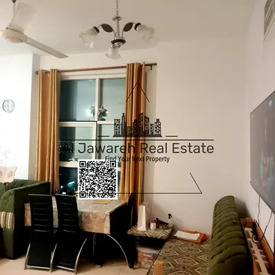 كود 435 – شقة غرفتين وصالة مفروشة لإعادة البيع في أبراج السيتي تاور بإمارة عجمان، تقع في موقع مميز جدًا قريب من جميع الخدمات   الأساسية  مثل  الأسواق