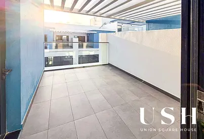 Corner Unit| Genuine Rental | Vacant to Move In