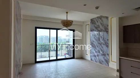 SPACIOUS LAYOUT | UPGRADED | READY TO MOVE | PARK VIEW