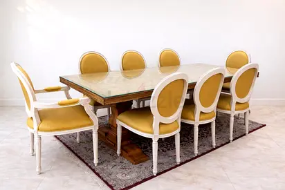 Stylish Luxury Solid Wood Herringbone Top Dining Table Set With Chairs