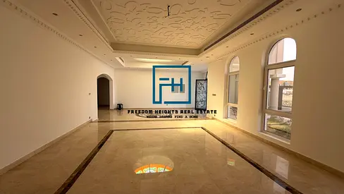 4 bedrooms master corner villa for rent.