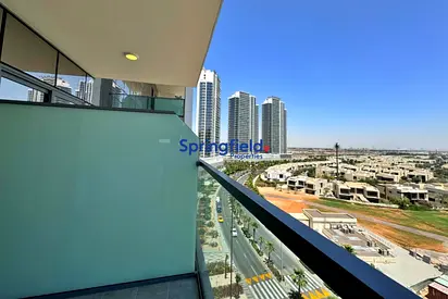 Golf Course View | One Bedroom with Study