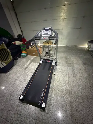 Foldable Treadmill - Used, Good Condition (SKY LAND)