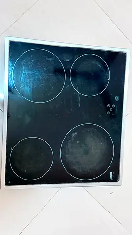 built in Kitchen hob ( Electric)