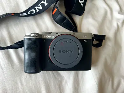 Sony a7C mirrorless kit with 2 lenses, tripod, mic ,bag and cleaning kit