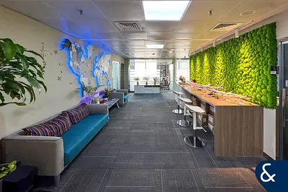 Fitted | Multiple Cabins | Vacant Office