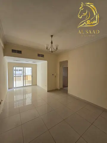 شقة غرفتين وصالة للإيجار النعيمية 1 موقع مميز