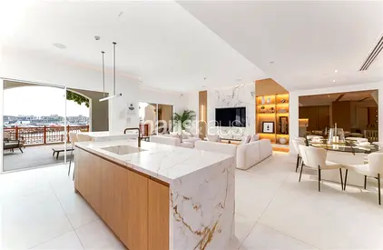 Luxury Home | Triplex | Turnkey