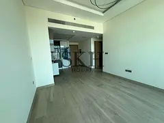 1BR Apartment | Creek Views by Azizi | Downtown Skyline View