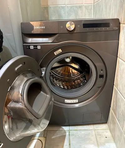 Samsung Front Load Washing Machine - Good Condition