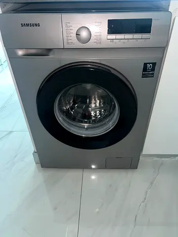 Samsung Front Load Washing Machine - 7kg, Silver (Good Working Condition)