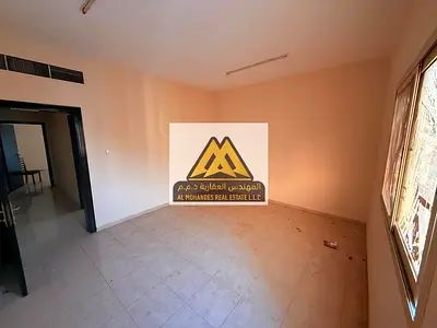 شقة مميزة للإيجار السنوي في النعيمية 1 بعجمان، مقابل مدرسة الحكمة، موقع ممتاز وقريب من جميع الخدمات.