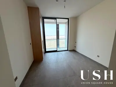 Spacious Studio | Resale | Fitted Kitchen | Prime Investment