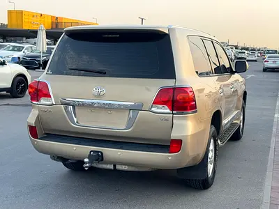 2010 Toyota LAND CRUISER 照片 4